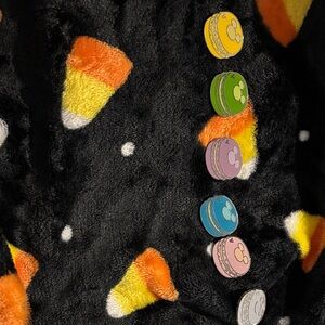 Disney Mickey Mouse macaroon pin set